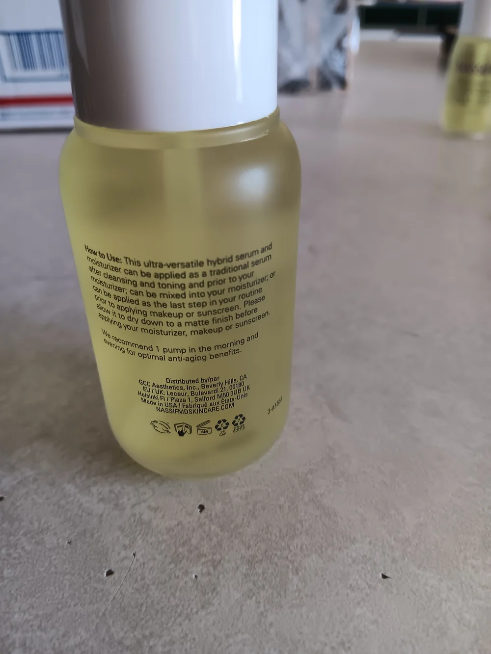 NassifMD Hydro-Screen Serum 2oz .